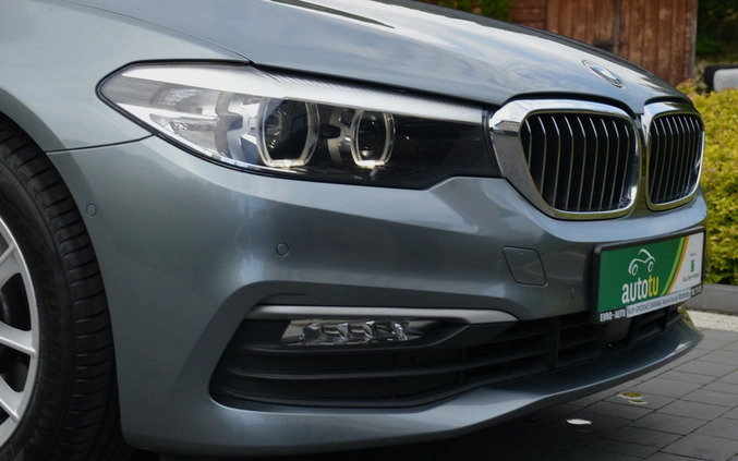 BMW Seria 5 cena 107800 przebieg: 151211, rok produkcji 2017 z Oleszyce małe 781